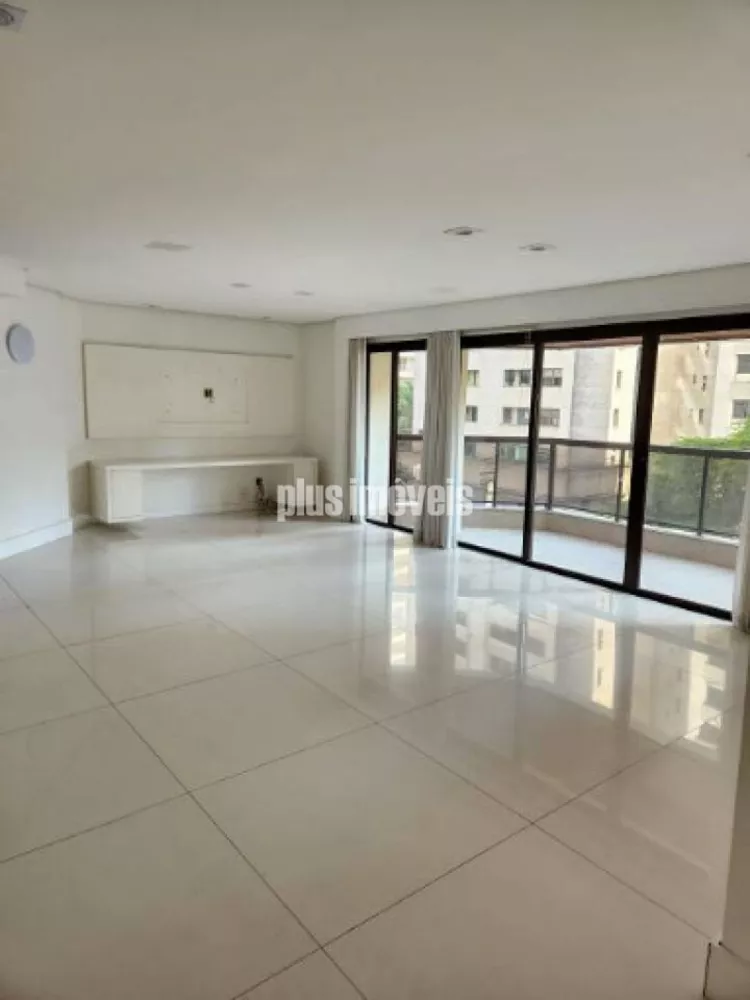 Apartamento à venda com 3 quartos, 148m² - Foto 1