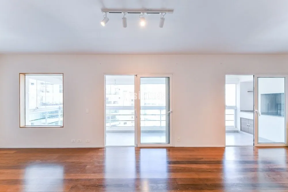 Apartamento, 3 quartos, 139 m² - Foto 2