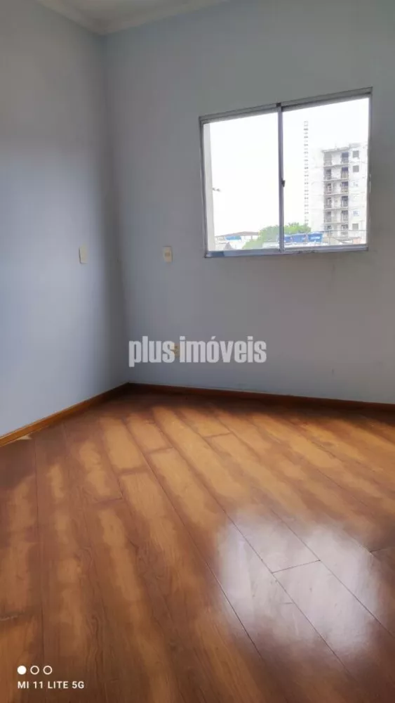 Casa à venda com 5 quartos, 460m² - Foto 2