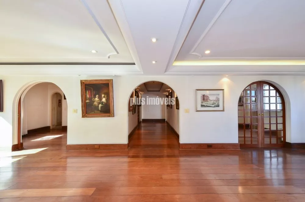 Apartamento à venda com 3 quartos, 256m² - Foto 4