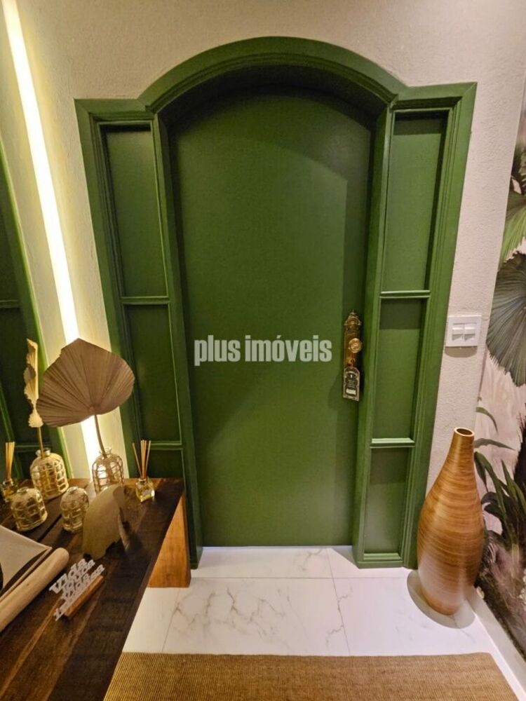 Apartamento à venda com 4 quartos, 198m² - Foto 26