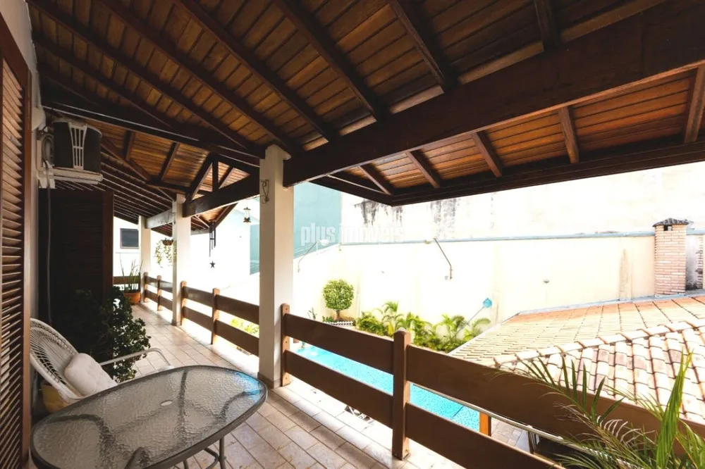 Casa, 4 quartos, 338 m² - Foto 2