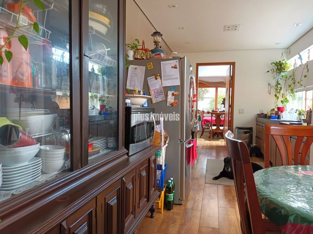 Casa, 5 quartos, 310 m² - Foto 2