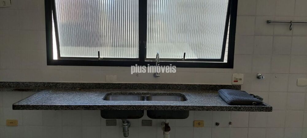 Apartamento, 3 quartos, 226 m² - Foto 1