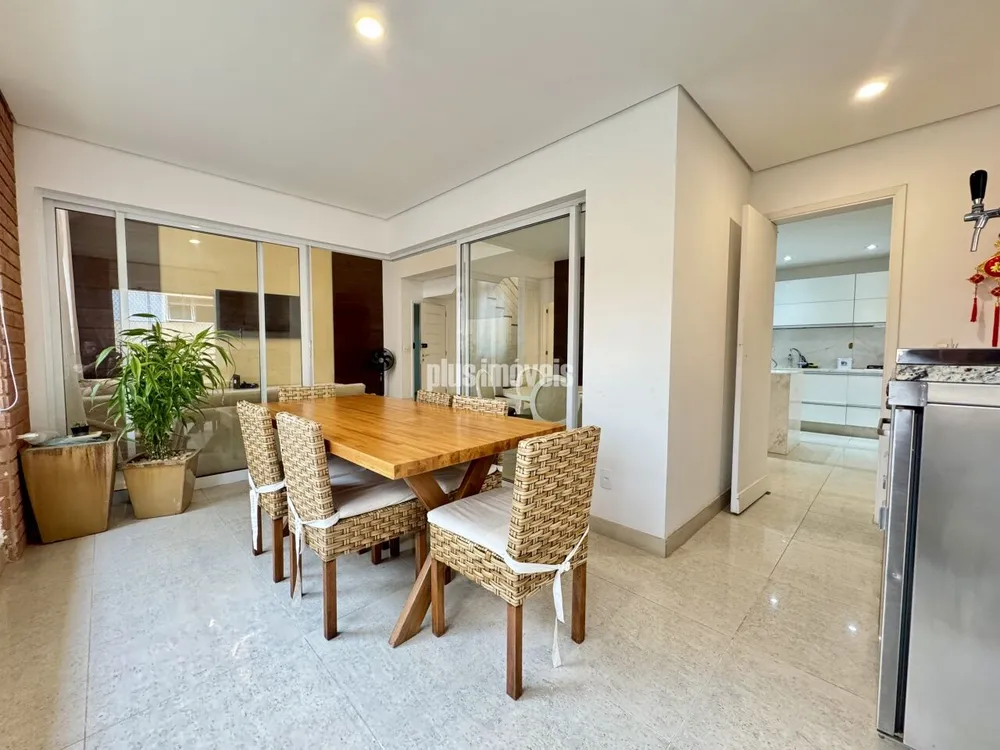 Apartamento, 3 quartos, 157 m² - Foto 2