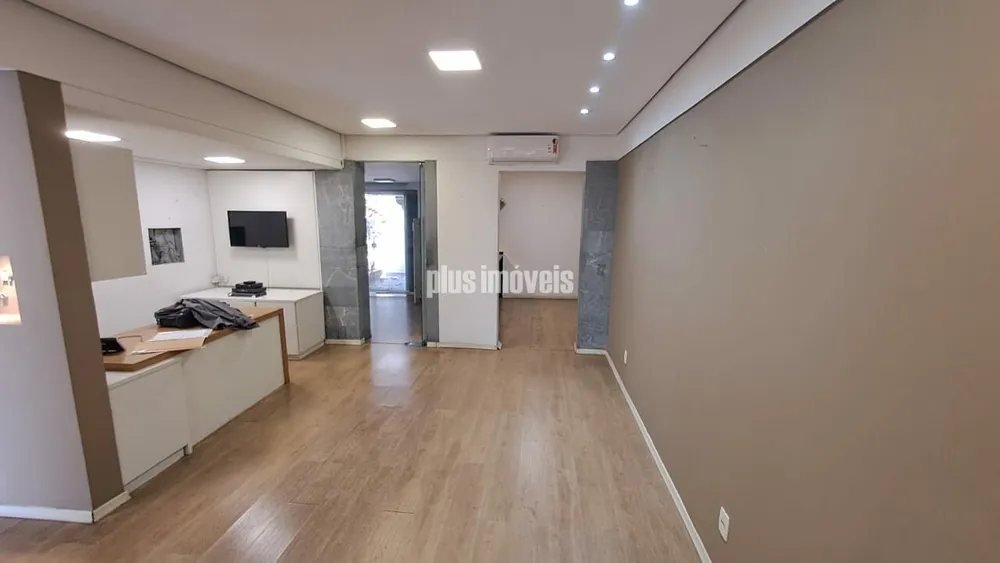 Casa, 1 quarto, 321 m² - Foto 1