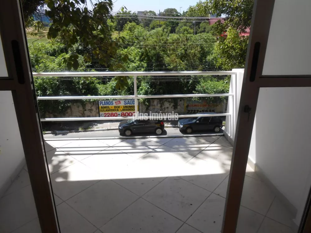 Casa, 3 quartos, 240 m² - Foto 2