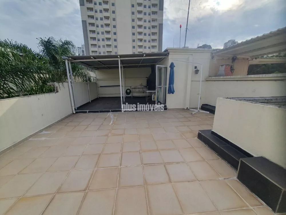 Apartamento à venda com 3 quartos, 143m² - Foto 2