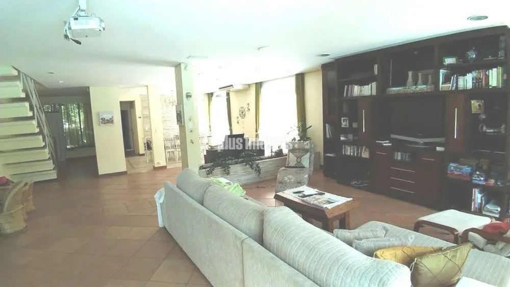 Casa, 4 quartos, 200 m² - Foto 1