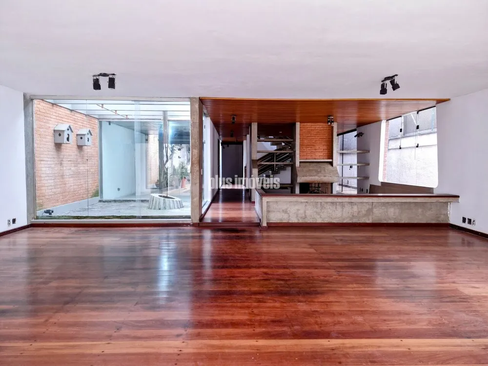Casa, 5 quartos, 595 m² - Foto 1