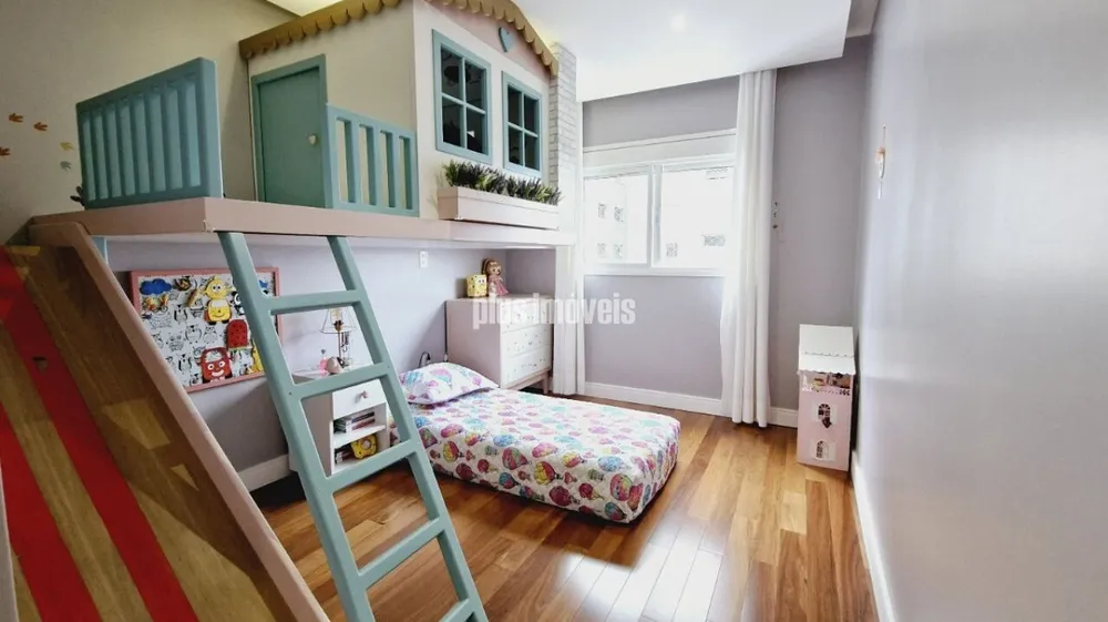 Apartamento, 3 quartos, 238 m² - Foto 2