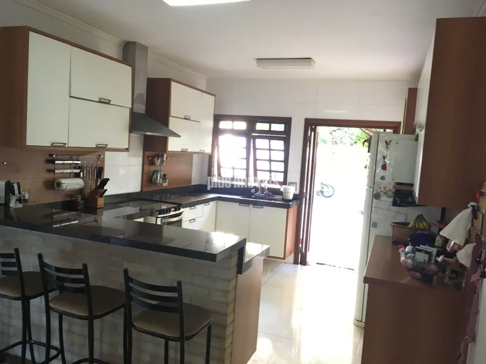 Casa, 3 quartos, 166 m² - Foto 1