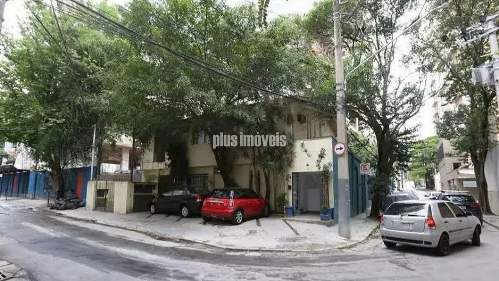 Casa à venda com 4 quartos, 340m² - Foto 1