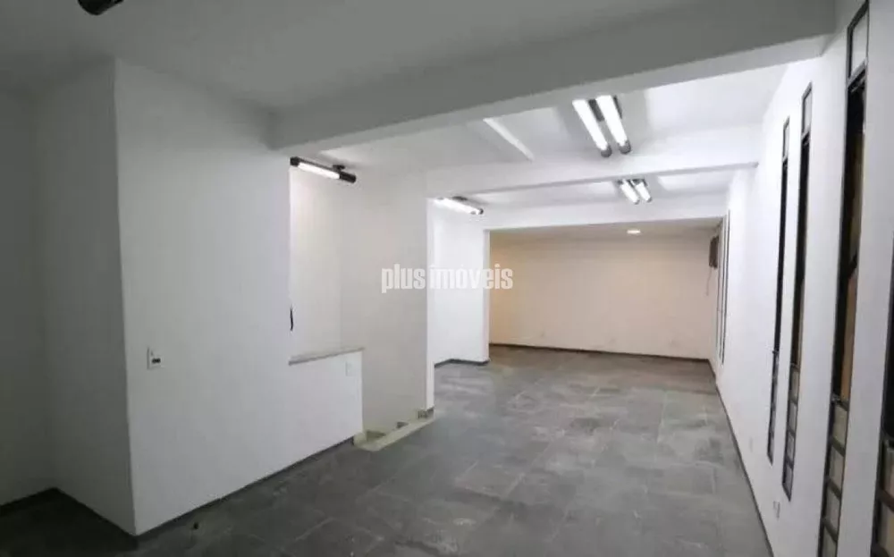 Casa à venda com 4 quartos, 340m² - Foto 2