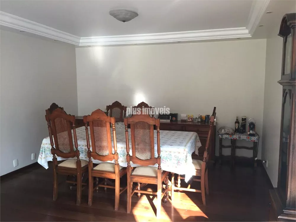 Apartamento à venda com 4 quartos, 193m² - Foto 4