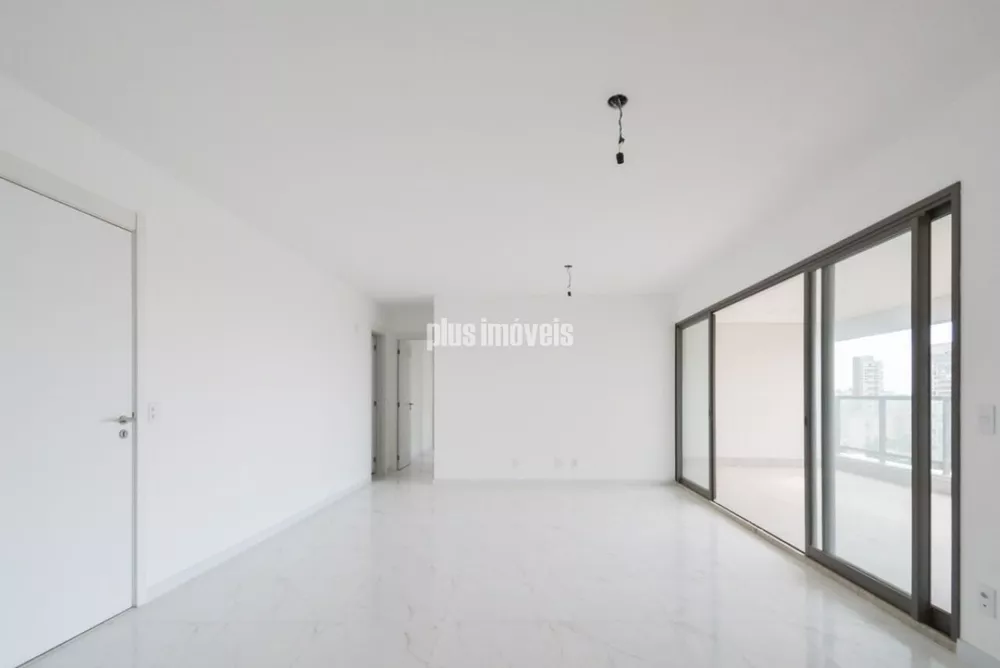 Apartamento à venda com 3 quartos, 132m² - Foto 2