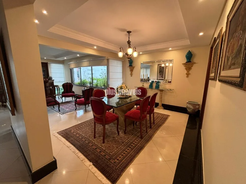 Apartamento, 4 quartos, 220 m² - Foto 1