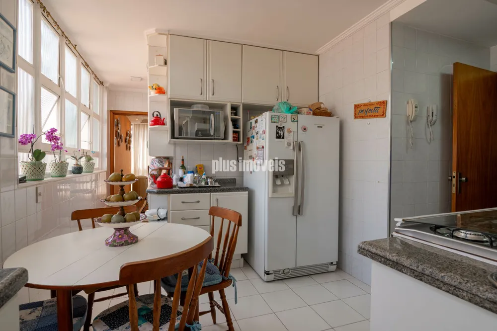 Apartamento, 3 quartos, 183 m² - Foto 1