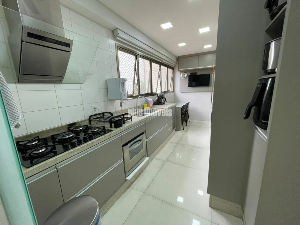 Apartamento, 3 quartos, 218 m² - Foto 3