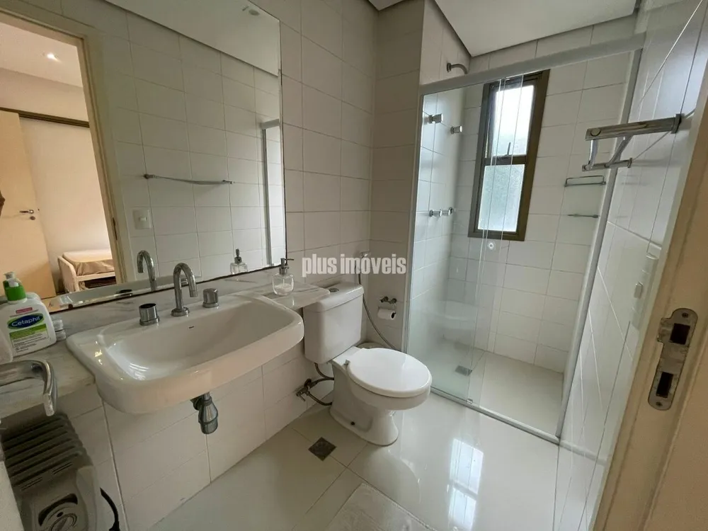 Apartamento, 3 quartos, 218 m² - Foto 2