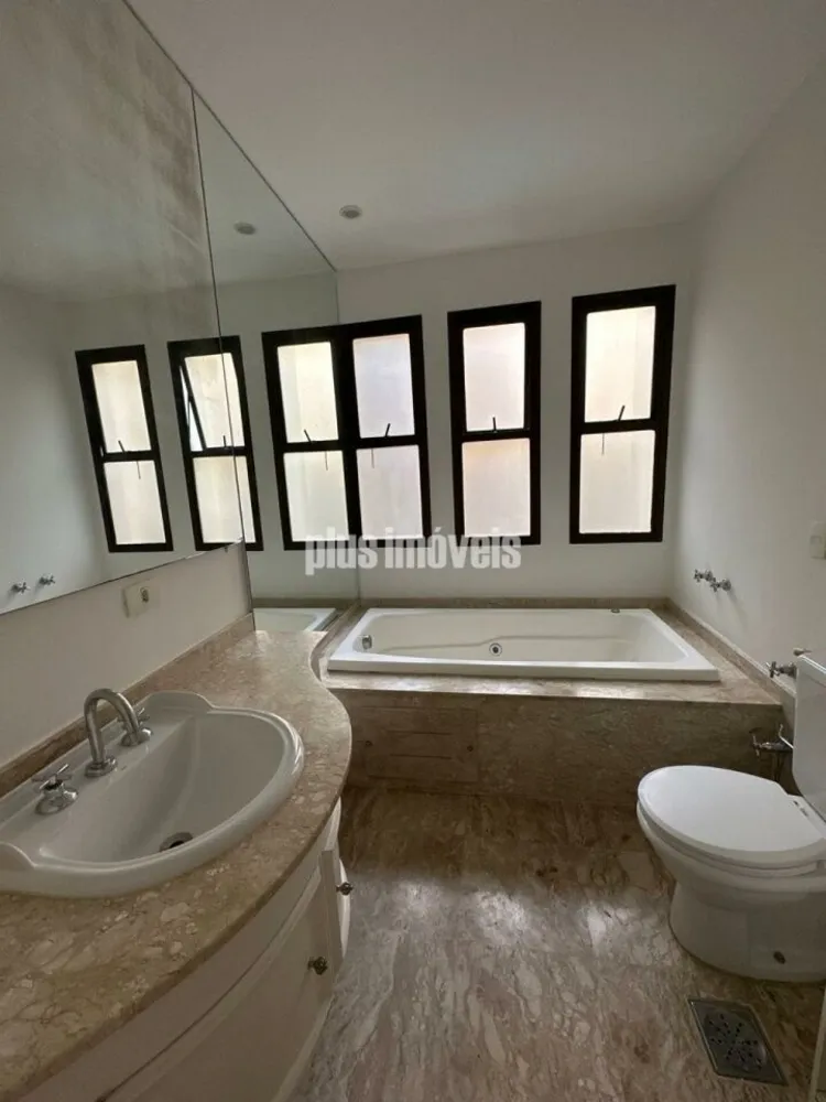 Apartamento, 3 quartos, 197 m² - Foto 3