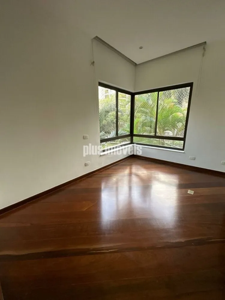 Apartamento, 3 quartos, 197 m² - Foto 1