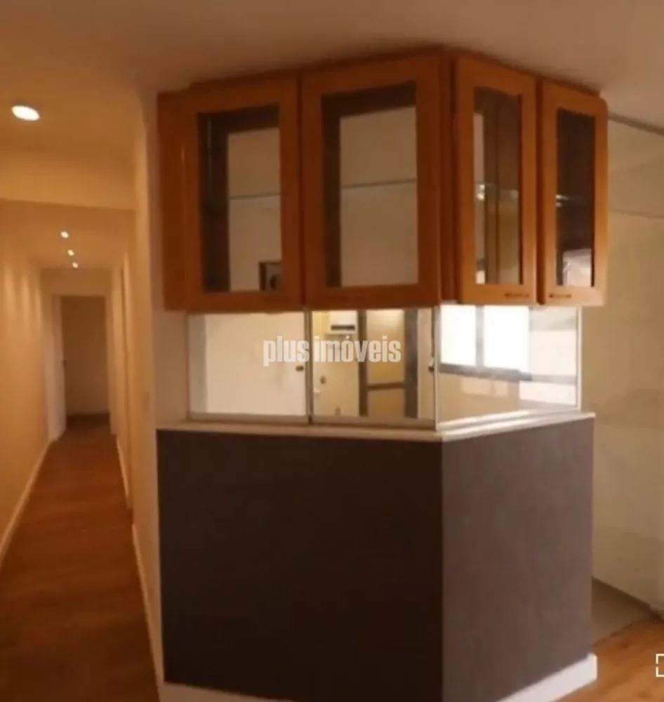 Apartamento à venda com 2 quartos, 68m² - Foto 3