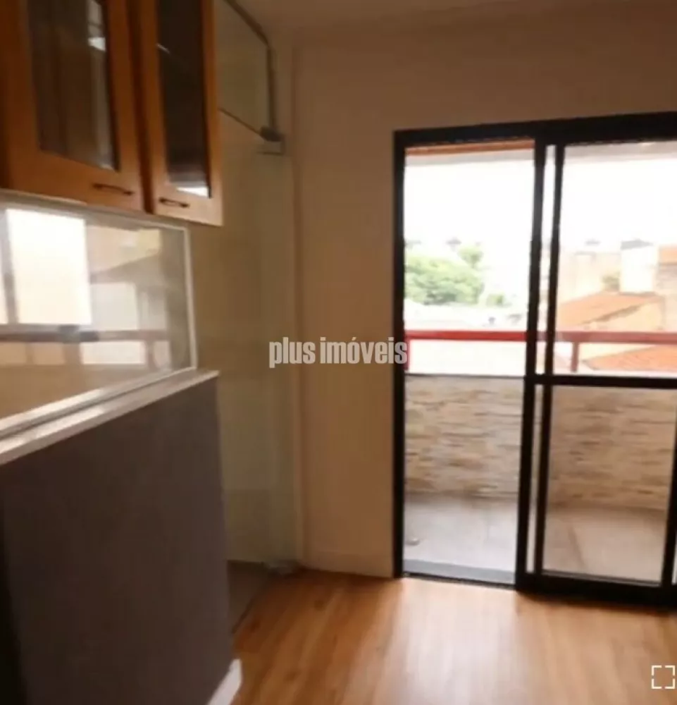 Apartamento à venda com 2 quartos, 68m² - Foto 1