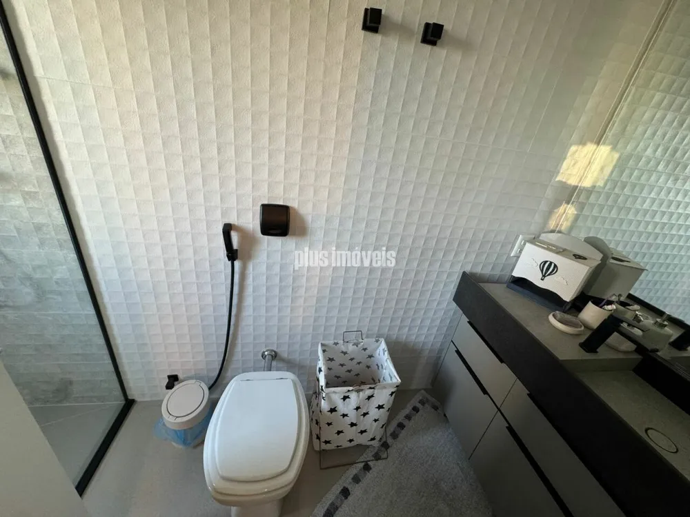 Apartamento, 3 quartos, 211 m² - Foto 2
