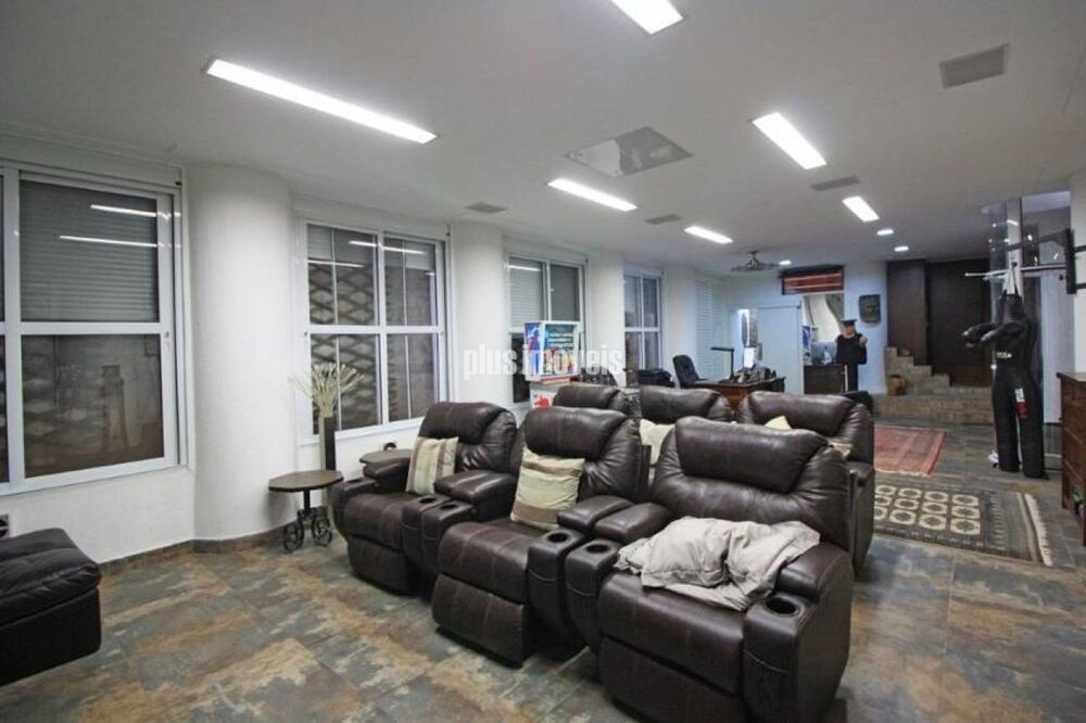 Casa, 3 quartos, 300 m² - Foto 1