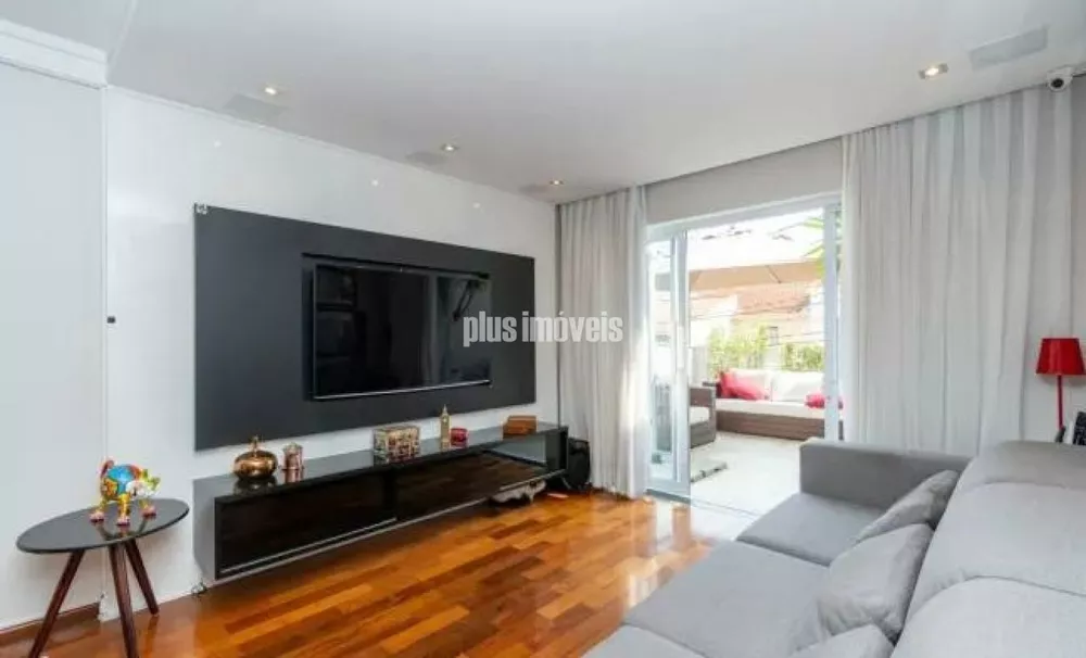 Casa à venda com 4 quartos, 240m² - Foto 2