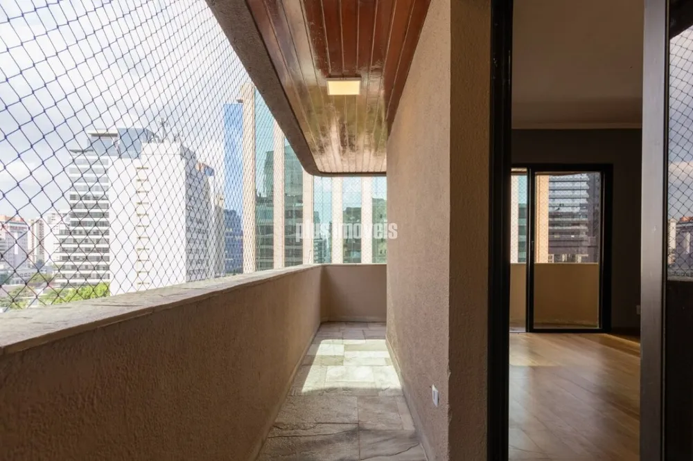 Apartamento, 3 quartos, 209 m² - Foto 1