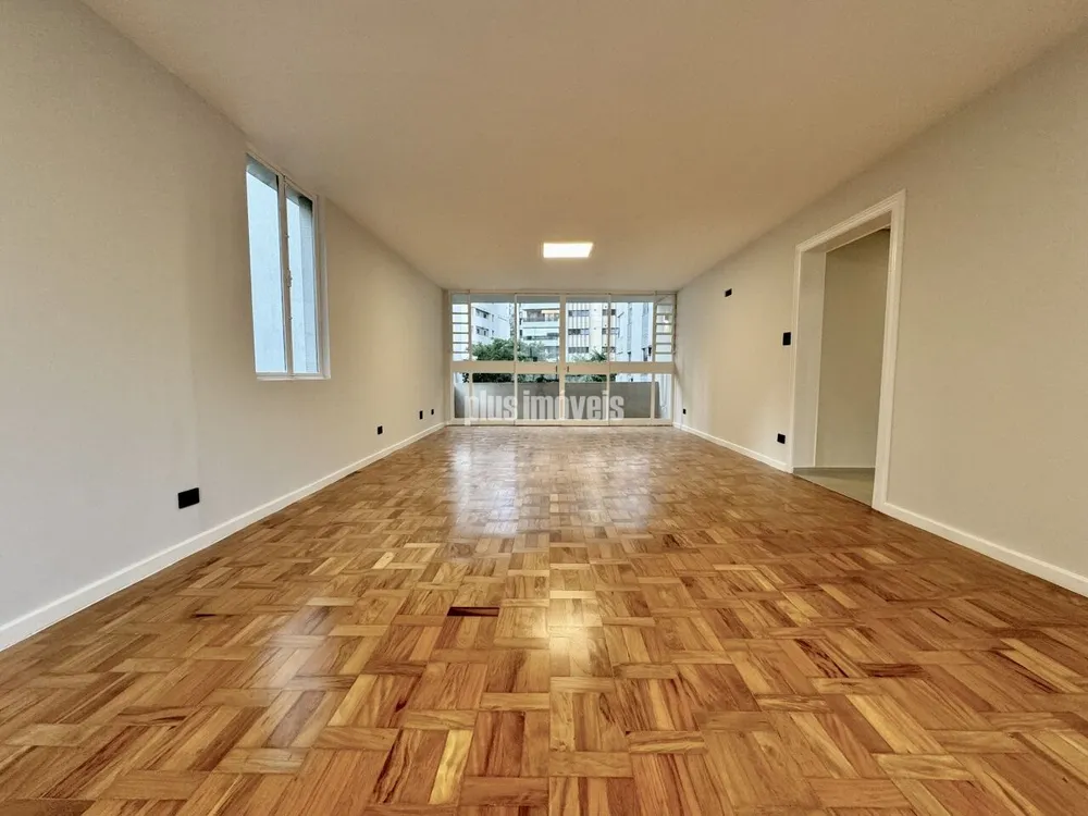 Apartamento, 3 quartos, 215 m² - Foto 1