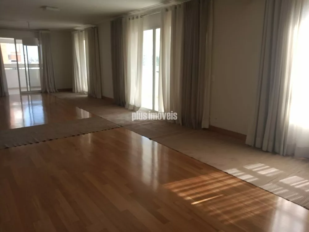 Apartamento à venda com 3 quartos, 262m² - Foto 3