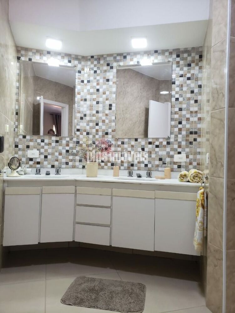 Casa, 3 quartos, 330 m² - Foto 18