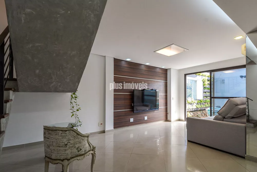 Apartamento à venda com 3 quartos, 146m² - Foto 3