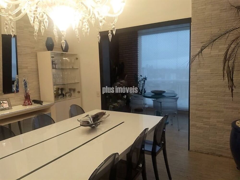 Apartamento, 4 quartos, 201 m² - Foto 1