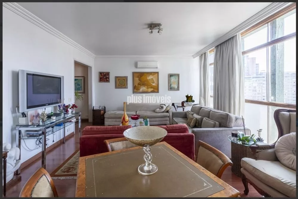 Apartamento à venda com 3 quartos, 194m² - Foto 4