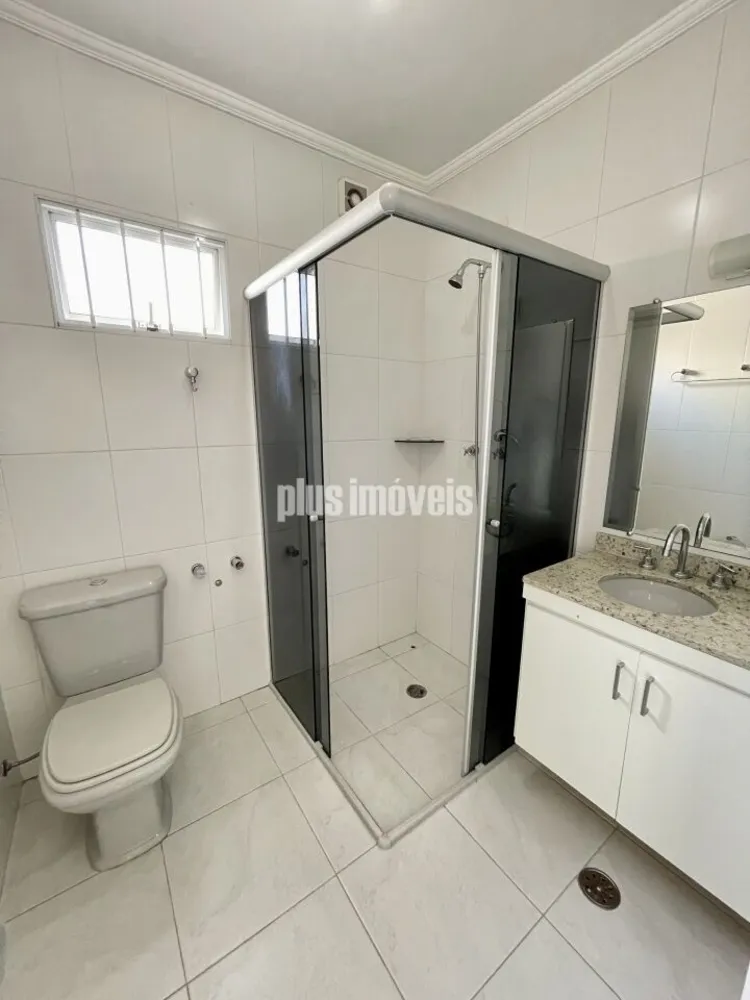Casa, 4 quartos, 180 m² - Foto 1