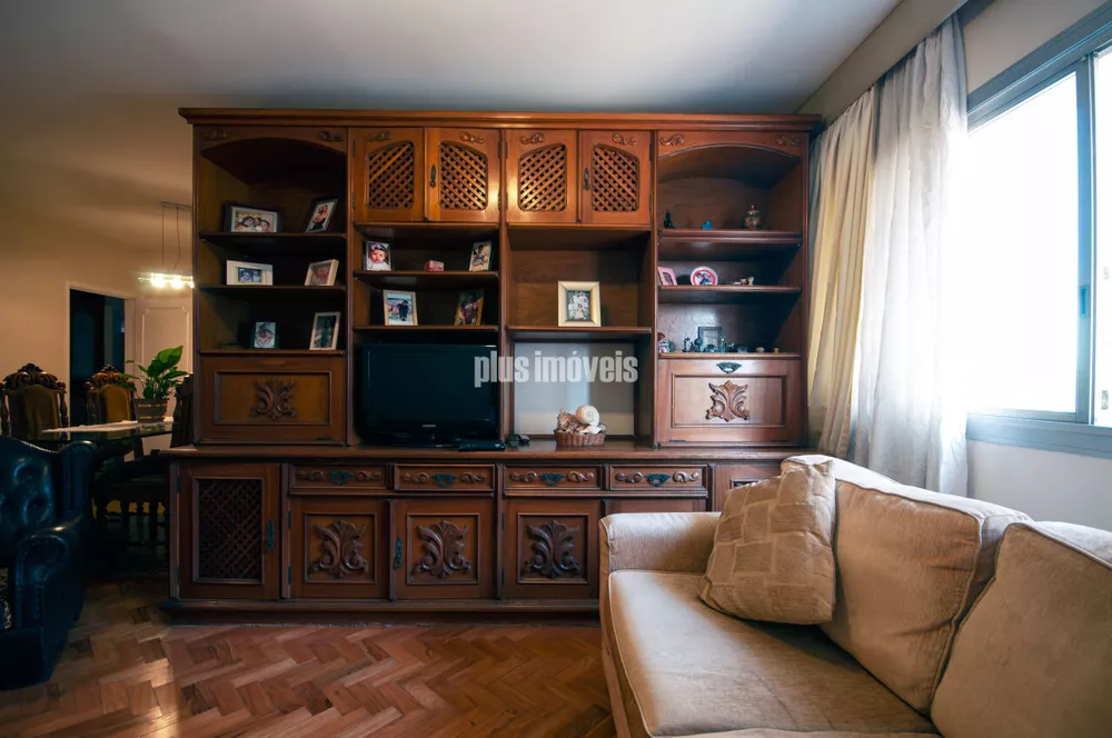 Apartamento à venda com 3 quartos, 115m² - Foto 2