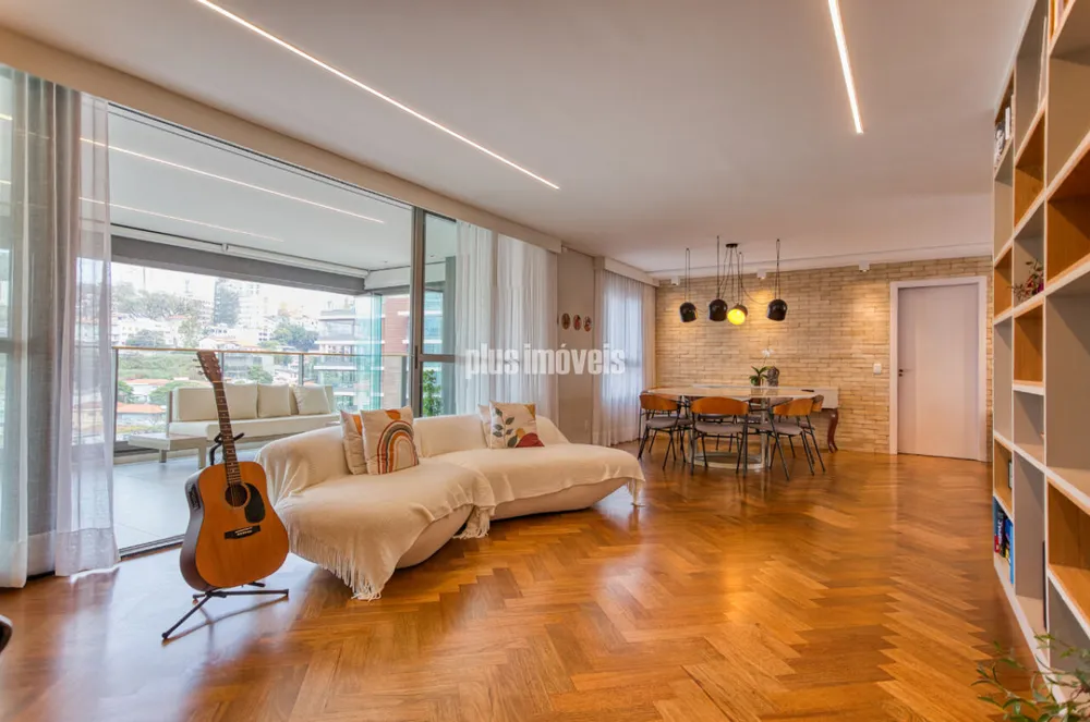 Apartamento, 3 quartos, 200 m² - Foto 1
