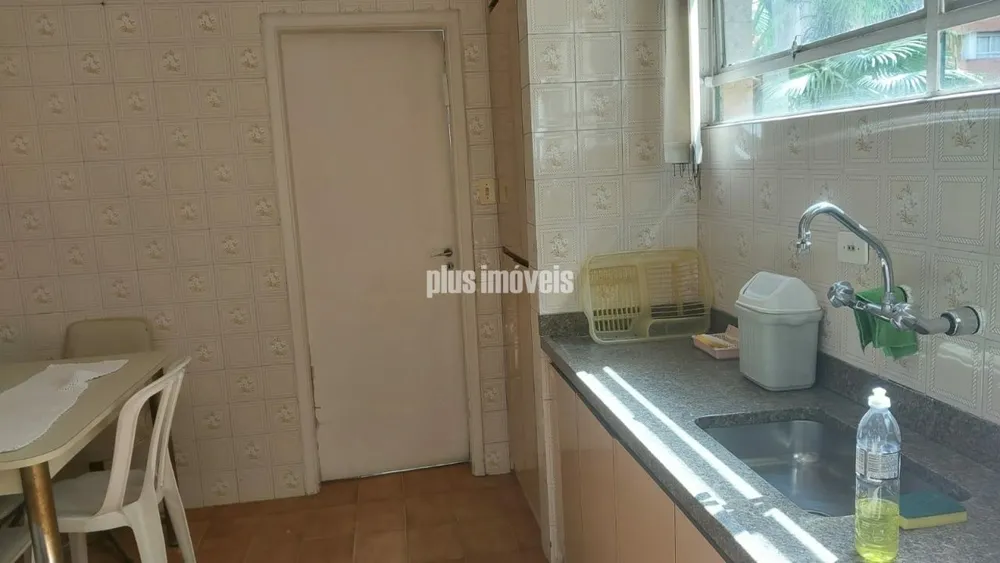 Apartamento, 3 quartos, 215 m² - Foto 1