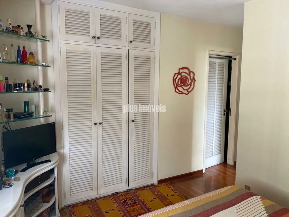 Apartamento, 3 quartos, 198 m² - Foto 1