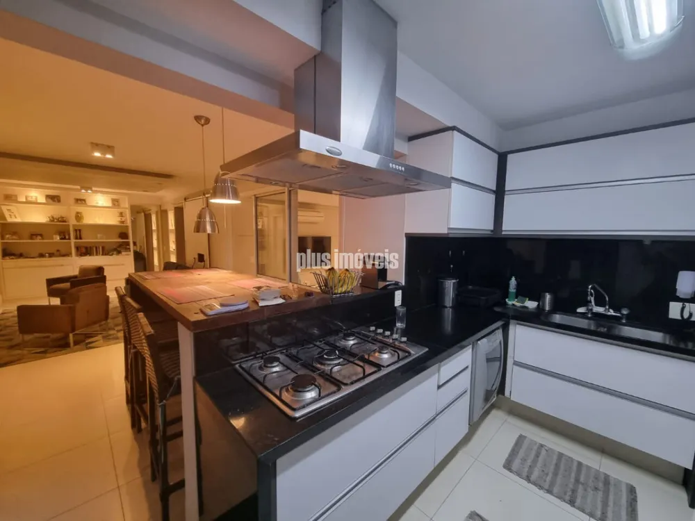 Apartamento, 4 quartos, 143 m² - Foto 1