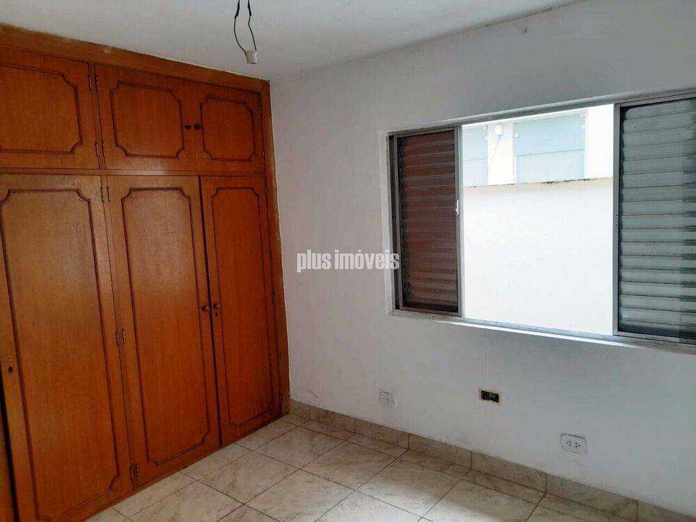 Casa à venda com 3 quartos, 132m² - Foto 1