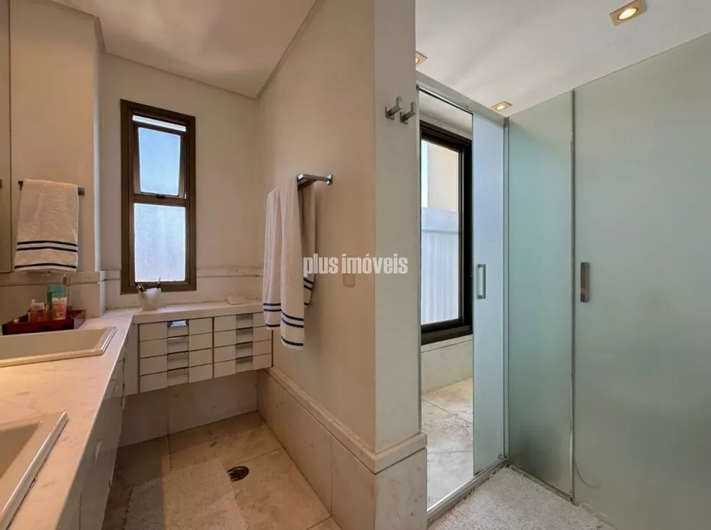 Apartamento, 3 quartos, 240 m² - Foto 10