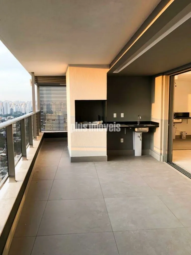 Apartamento, 3 quartos, 131 m² - Foto 3