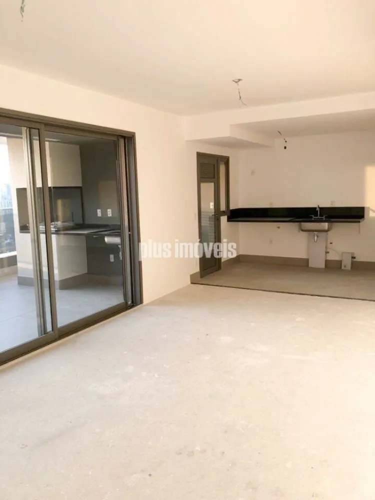 Apartamento, 3 quartos, 131 m² - Foto 1