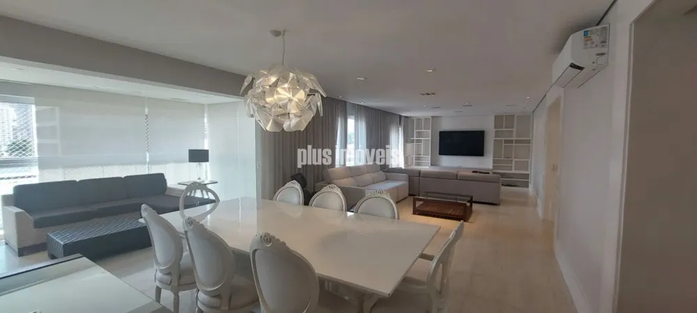 Apartamento, 3 quartos, 210 m² - Foto 1