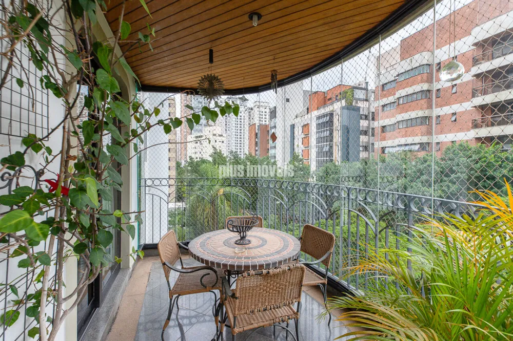 Apartamento, 4 quartos, 252 m² - Foto 2